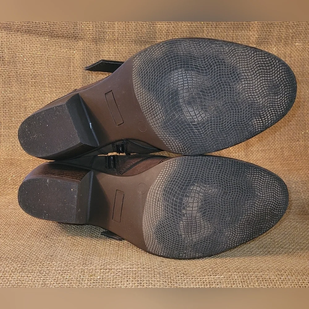 Madeline Women's Sz 8 Heeled Ankle Boot Side Zip Lace Up Buckle Strap Brown Faux - Picture 5 of 7